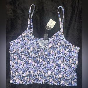 Rue 21 NWT crop top size women’s XL